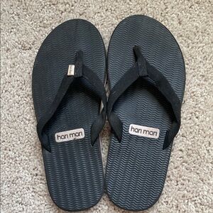 Hari Mari Women’s Black Flip Flops